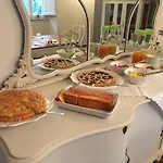 La Dogana *